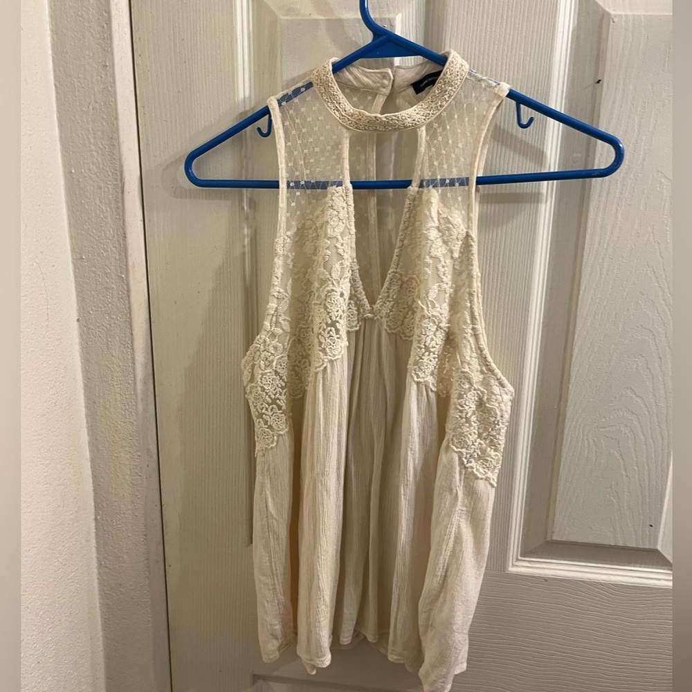 Women’s lace tank top